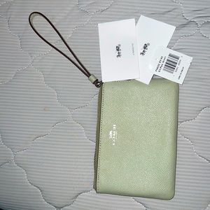 Coach Wristlet Brand new